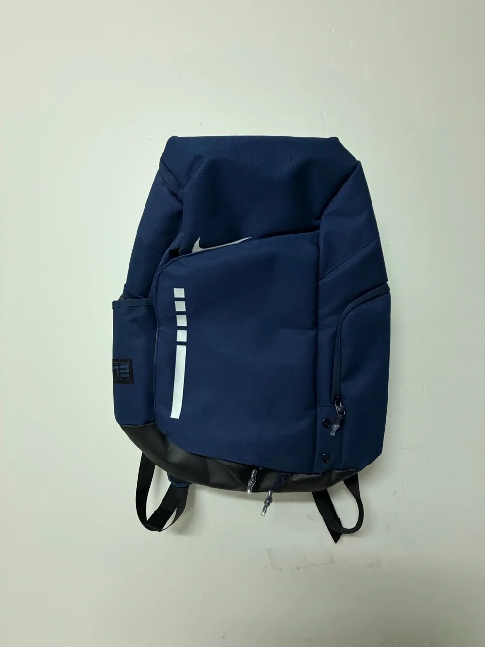 Nike Men's Navy Everyday Backpack with Reflective Detail